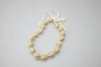 CHOKER KUKUI NUT WHITE